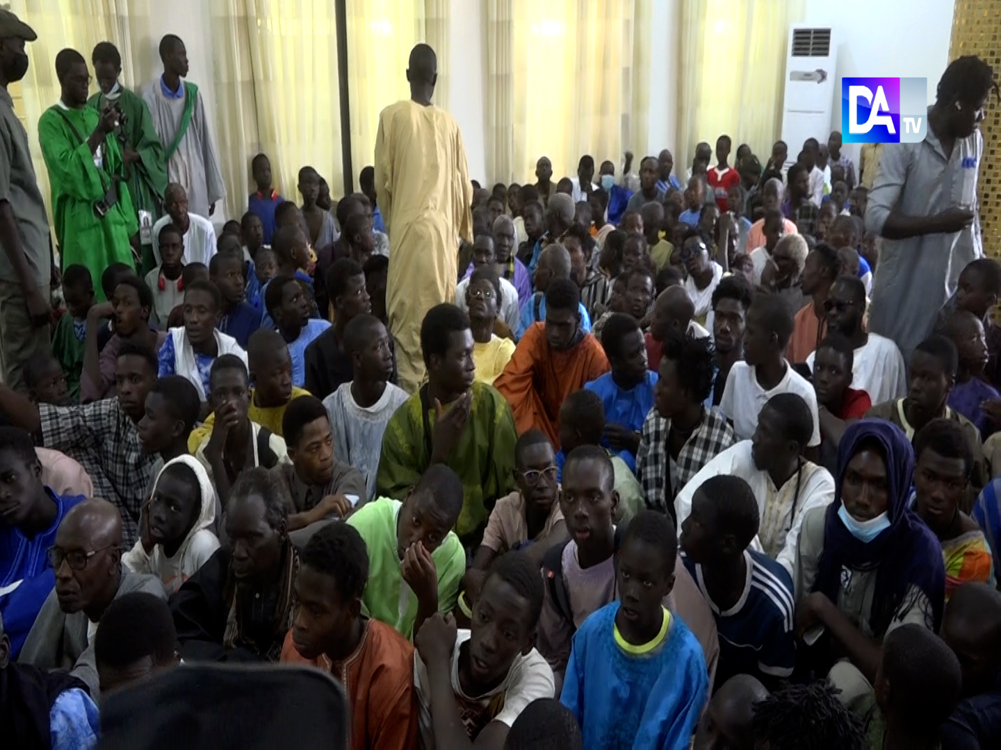 Séjour du Khalife général des mourides à Touba Kaolack : Les talibés rallient la cité de Serigne Bassirou Mbacké.