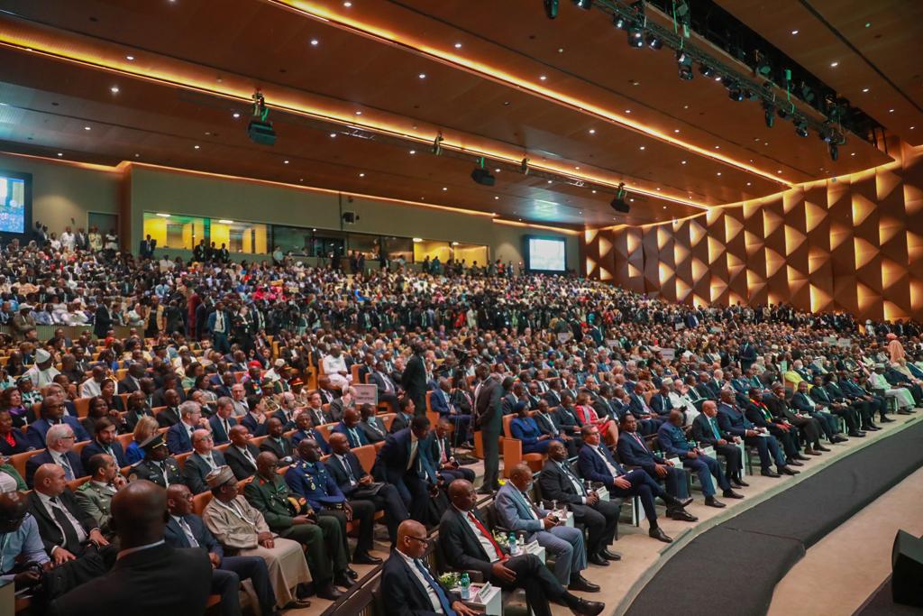 2e Conférence internationale de Dakar sur l’agriculture/Dakar2 «L’Afrique doit mettre fin à sa dépendance alimentaire vis-à-vis de l’extérieur, apprendre à se nourrir par elle-même» (Macky SALL)
