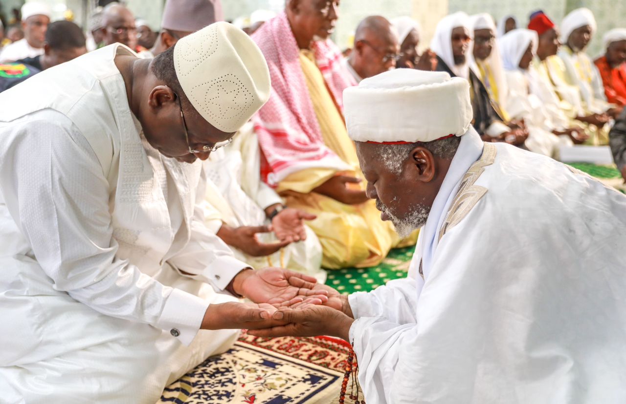 [ IMAGES ] Prière inaugurale à la grande mosquée de Sédhiou : Les mots de remerciements de l’Imam Boubacar Dramé au Président Macky Sall