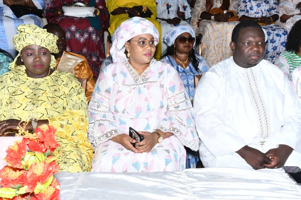 BAMBEY - Journée du 08 mars : L’ambassadeur itinérant El Hadj Dia honoré par les femmes