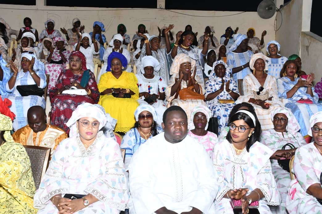 BAMBEY - Journée du 08 mars : L’ambassadeur itinérant El Hadj Dia honoré par les femmes