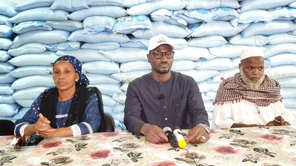 Kédougou/Ramadan 2023 : le maire Ousmane Sylla distribue 25 tonnes de sucre pour assister les populations de la région.