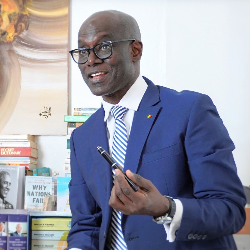 Appel aux vertus des anciens et le sens de l'honneur : Thierno Alassane Sall invite le président de la République à en faire autant