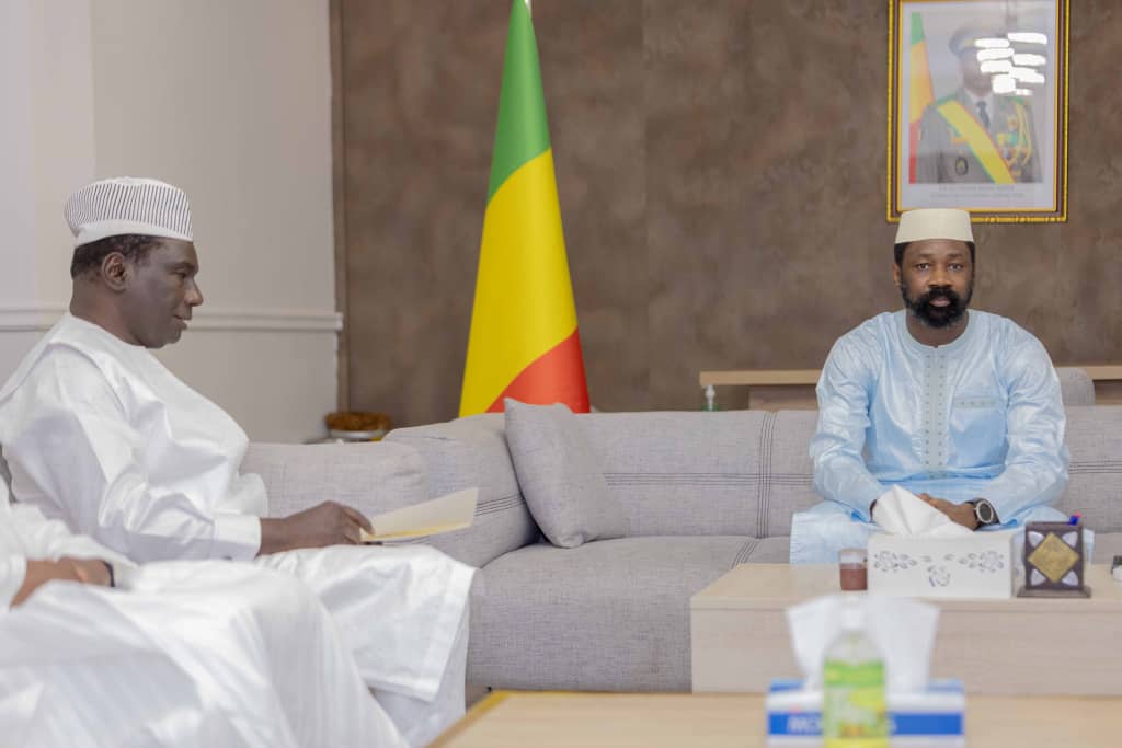 Condoléances : Le Président Macky Sall dépêche une délégation auprès de Assimi Goïta 