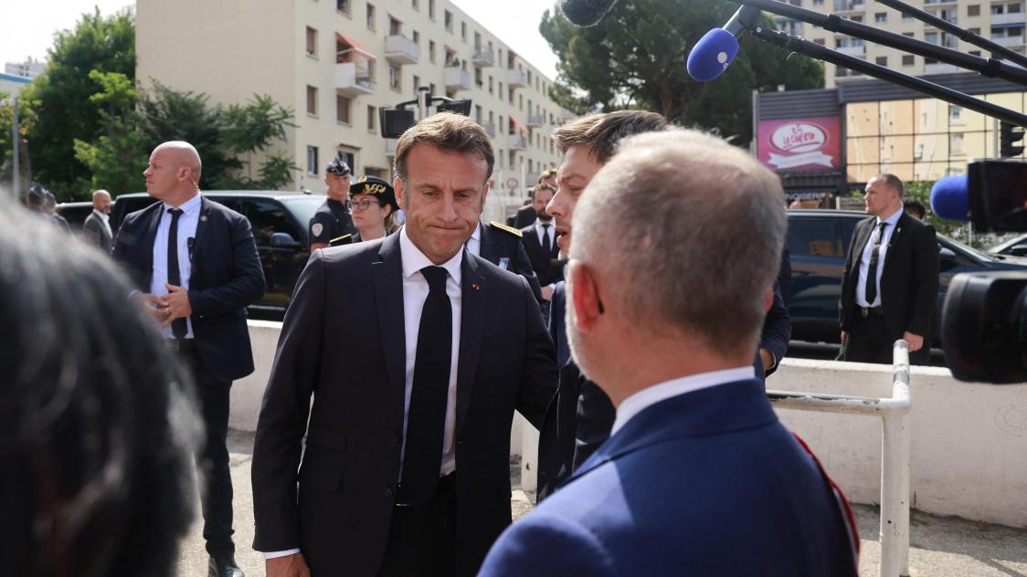 Adolescent tué par un policier en France: "inexplicable" et "inexcusable", estime Macron