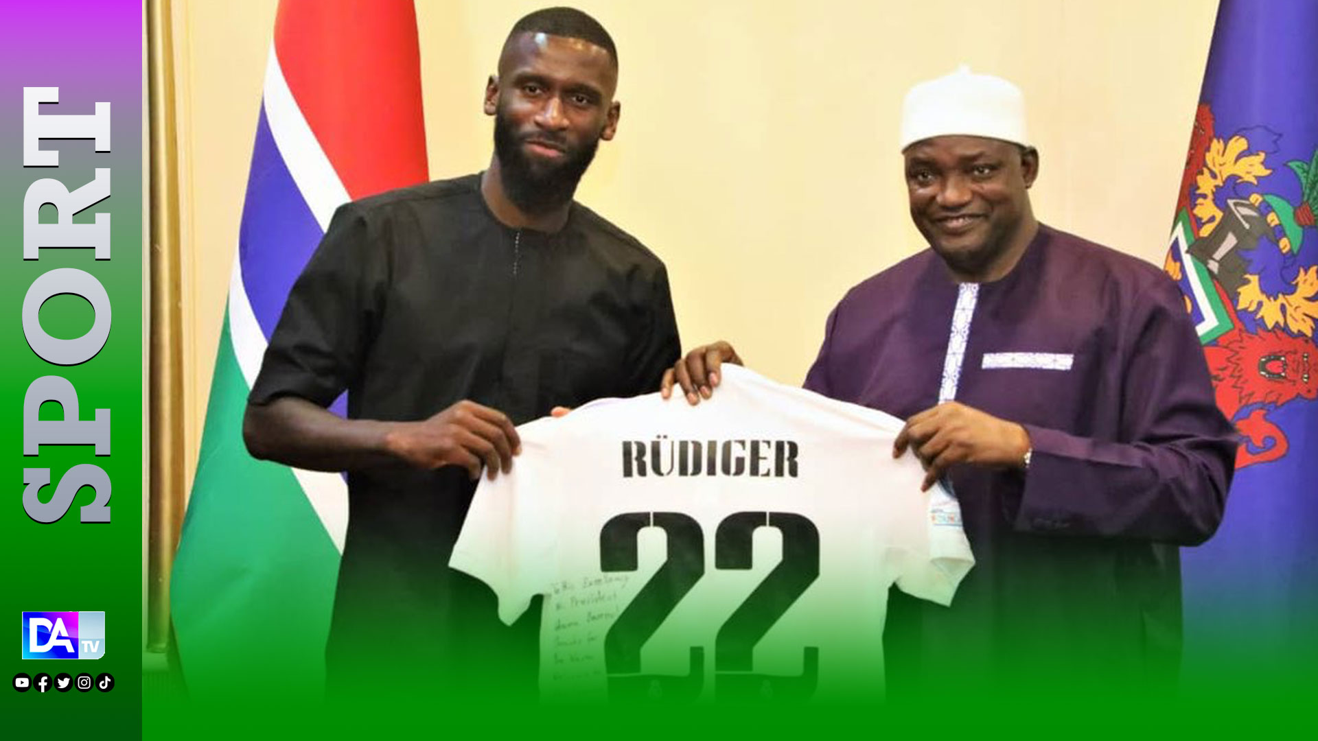 Audience : Le défenseur du Real Madrid, Antonio Rudiger, a rencontré le président Adama Barrow