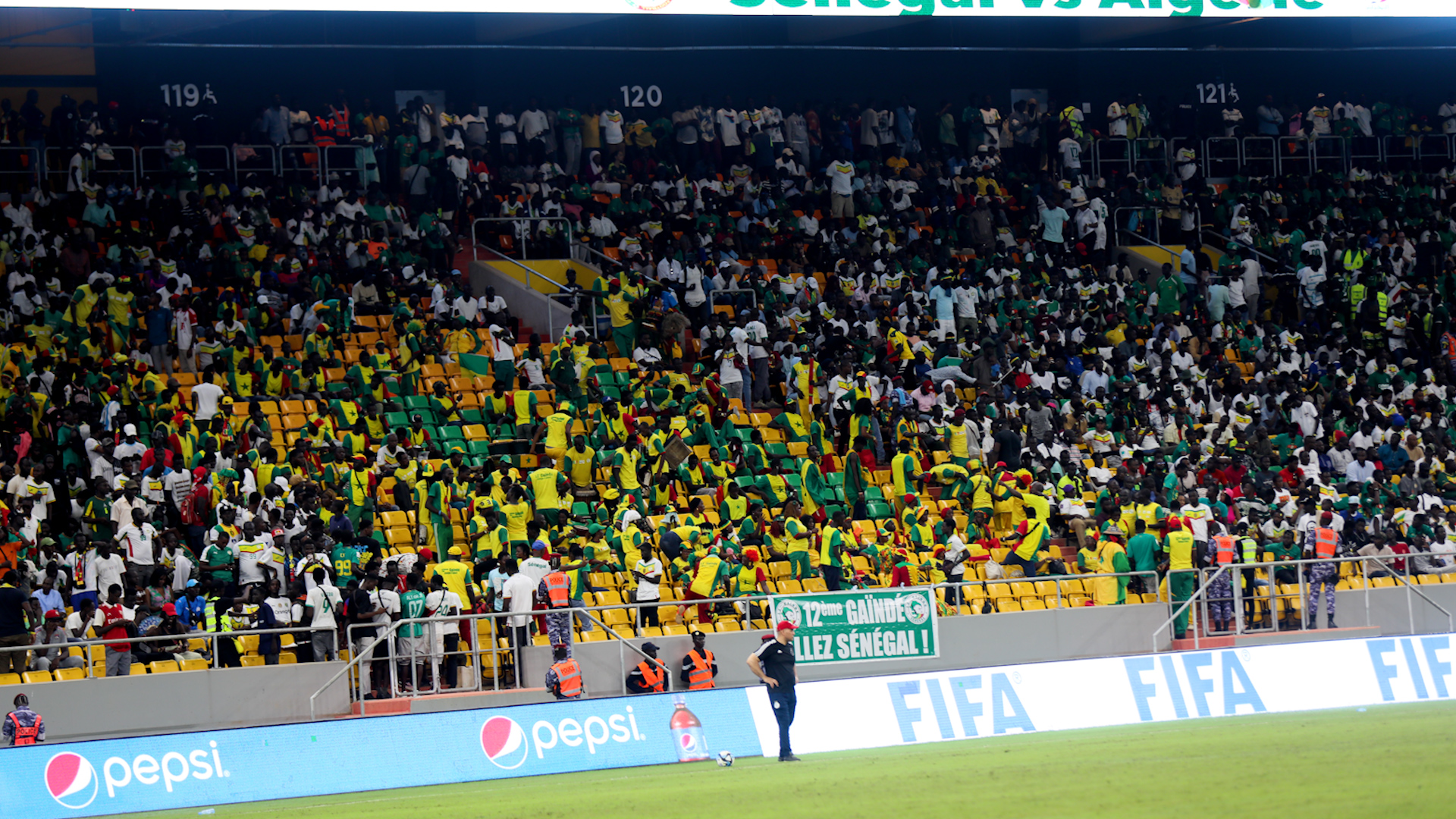 [ IMAGES ] Sénégal / Algérie : Revivez le film de la première défaite des Lions au stade Abdoulaye Wade de Diamniadio… (Photos)