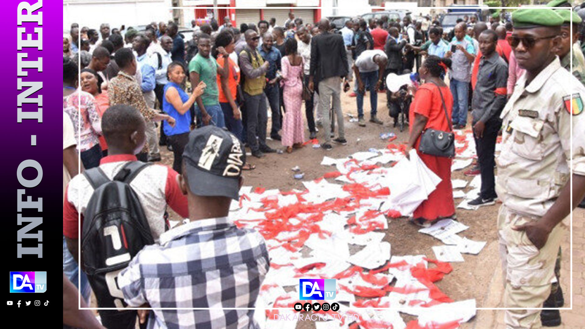 Guinée: une douzaine de journalistes arrêtés en manifestant contre la censure
