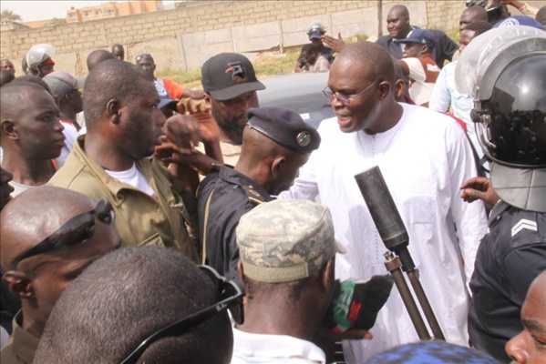 Campagne de parrainage à Fatick : le convoi de Khalifa Sall bloqué à loul Sessène