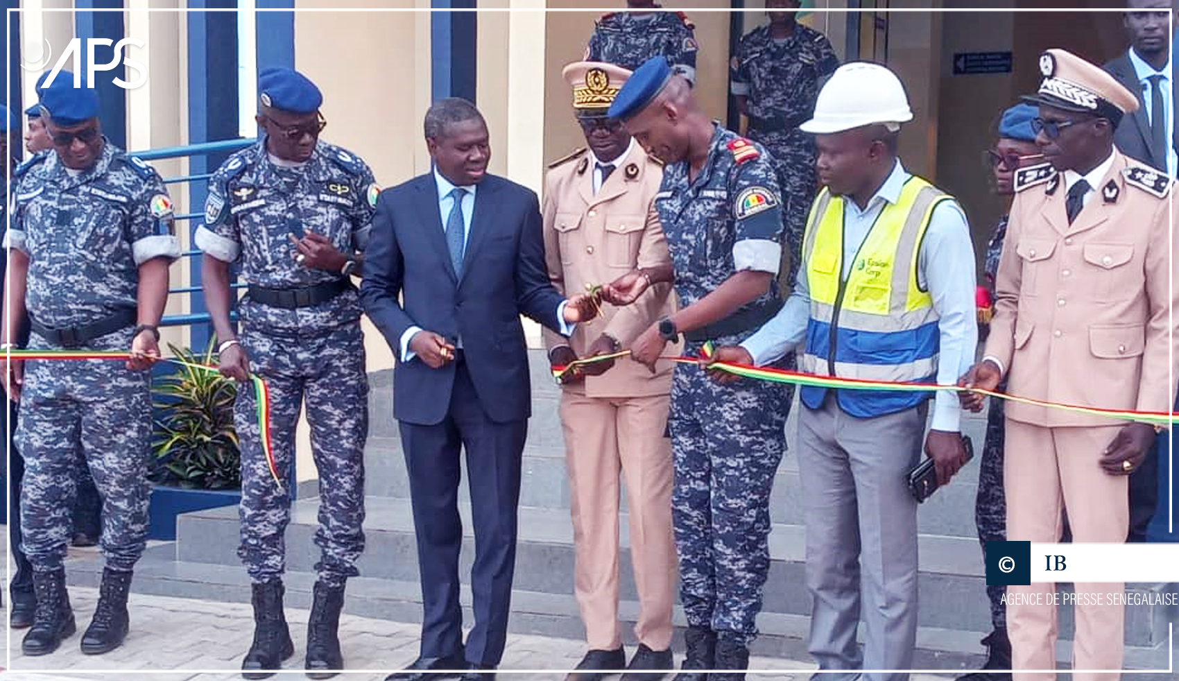 Gendarmerie nationale / LGI : Oumar Youm a inauguré 4 immeubles R+3 et un centre de santé.