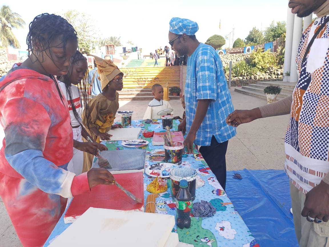 Culture: "Les Bout'chous poussent les pinceaux", l'atelier créatif dédié aux enfants