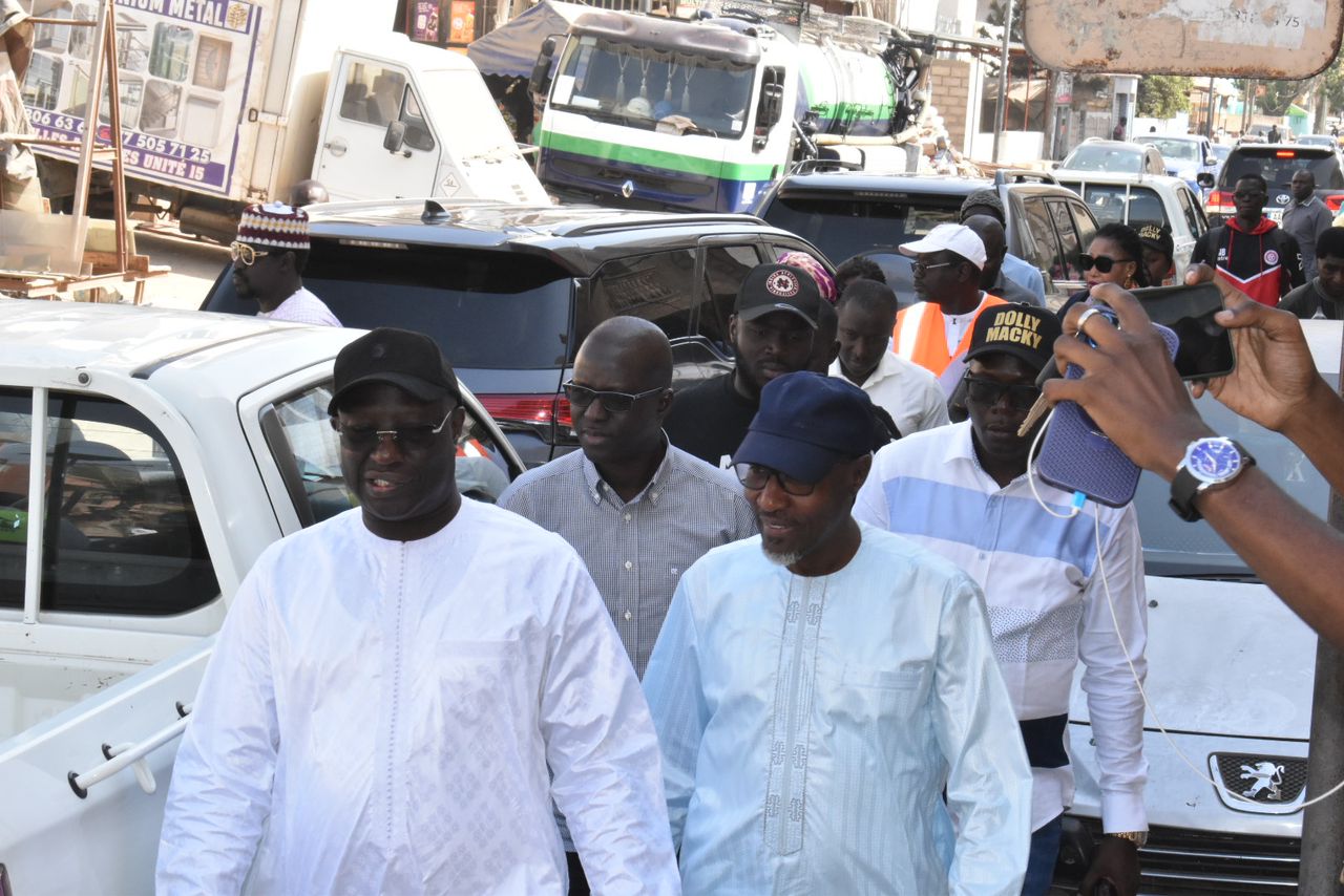 Lancement des travaux d’assainissement  en février à Grand-Médine, Unité 19 des PA… : Mamadou Mamour Diallo prend date avec les populations