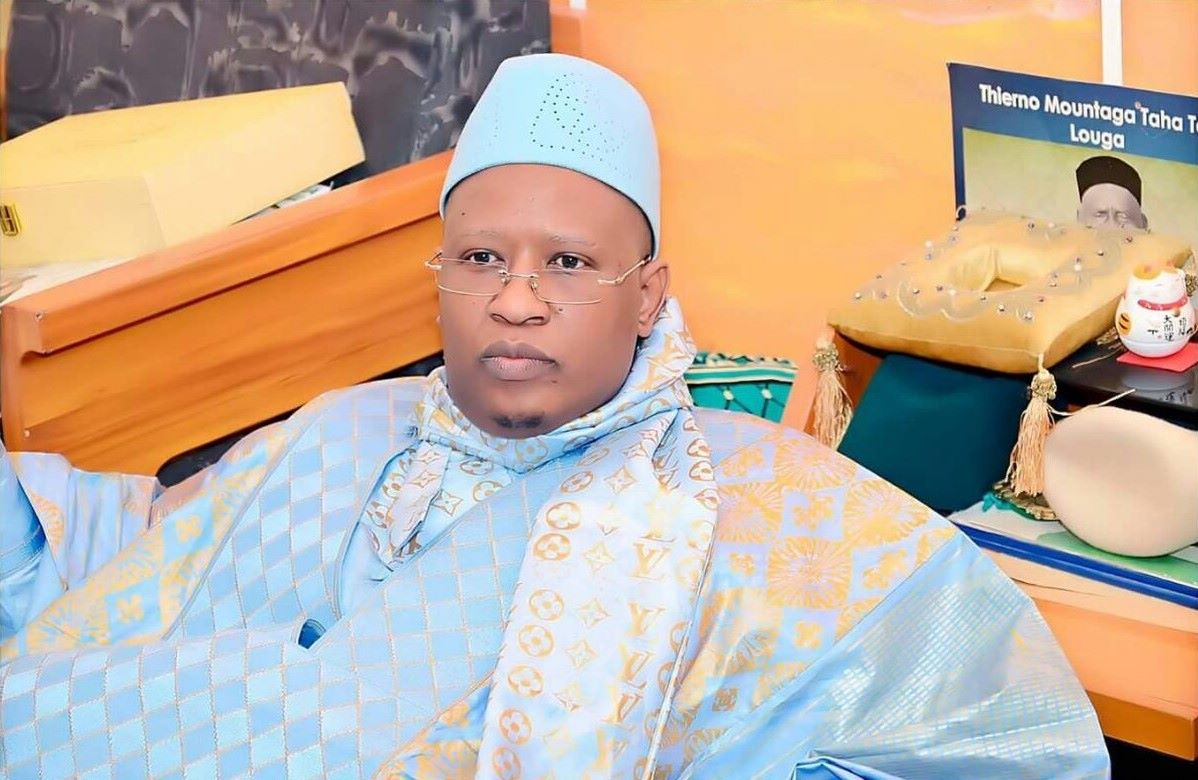 Élection présidentielle 2024 et tensions politiques : le fils du khalife général de la famille omarienne sermonne les sénégalais