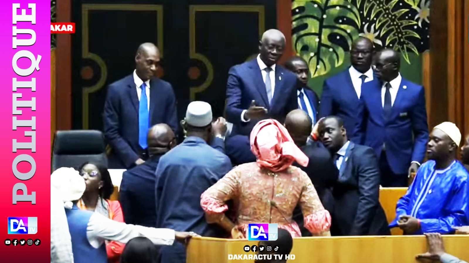 Assemblée nationale : Les députés actent le report de l’élection présidentielle au 15 décembre 2024