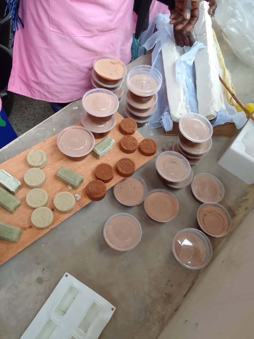 DIRECTION DE L’EMPLOI - Formation en Saponification et Javellisation au profit de la fédération FELOGIE de Dionewar