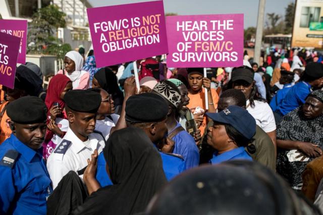 [FOCUS] Natalité, excision, avortement ... Pourquoi  le corps des femmes intéresse tant les politiques ?