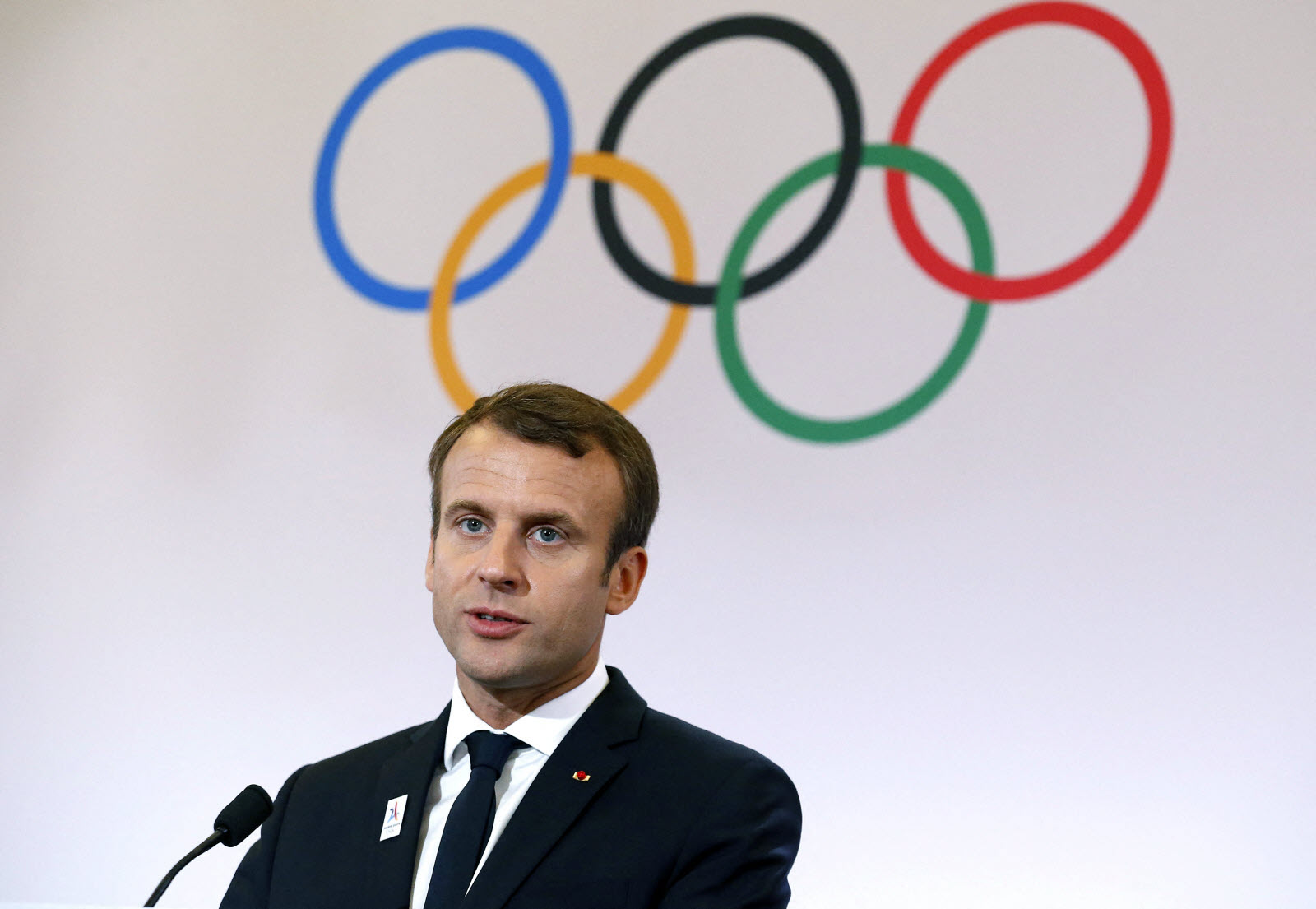 Macron mentionne des "plans" alternatifs en cas de menace terroriste pour la cérémonie d'ouverture des Jeux Olympiques de 2024