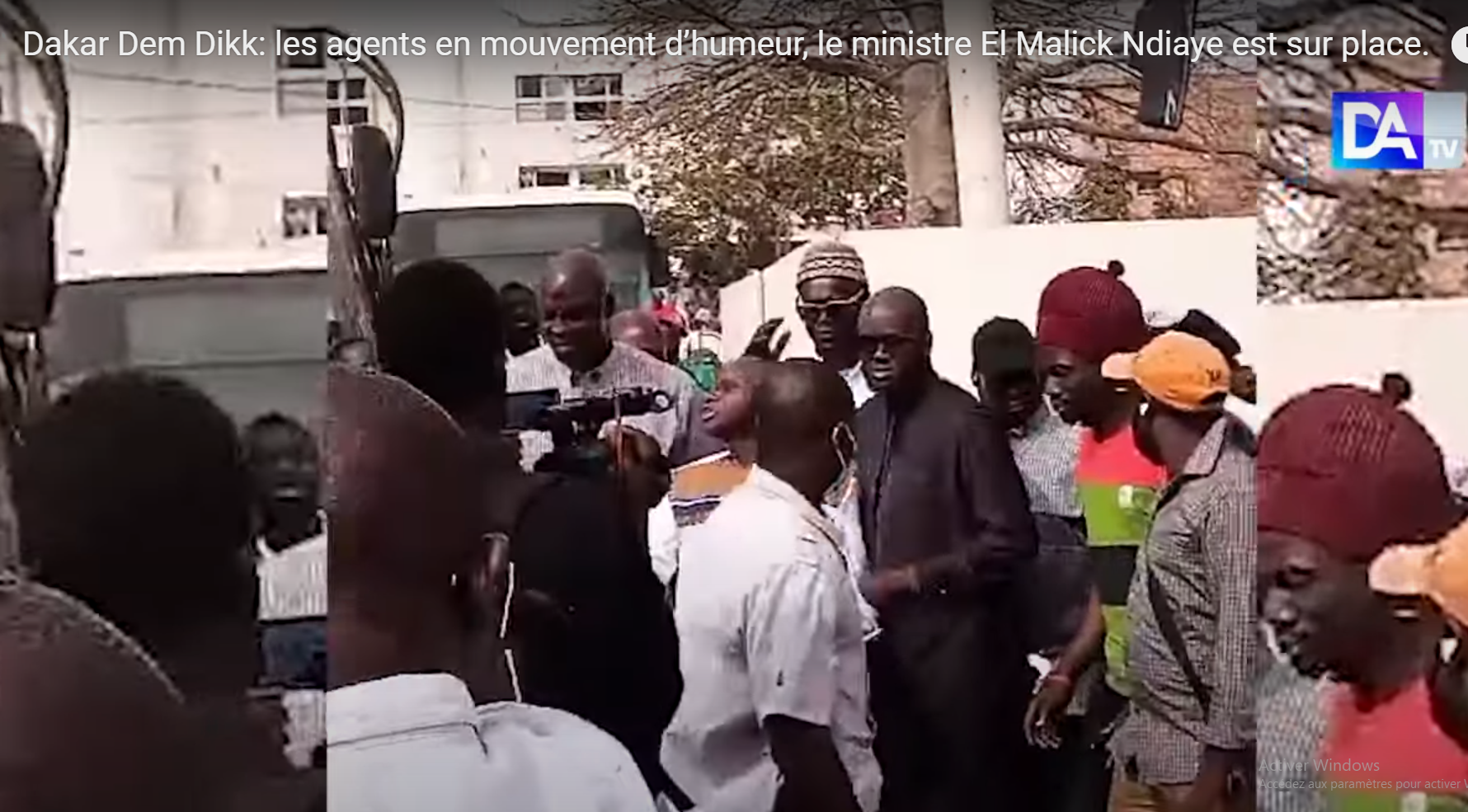 Mouvement d’humeur à DDD/ Le ministre des transports rassure les agents : « Je vous invite à reprendre le travail car ce problème sera rapidement réglé »