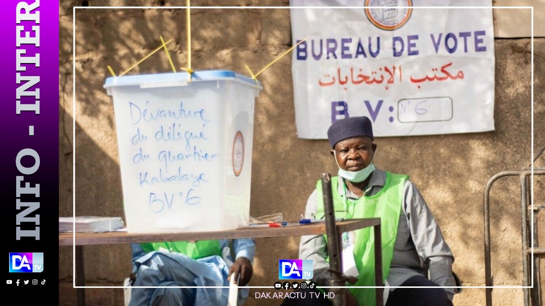 Présidentielle au Tchad : Les Électeurs votent sans Isoloir, soulevant des Inquiétudes