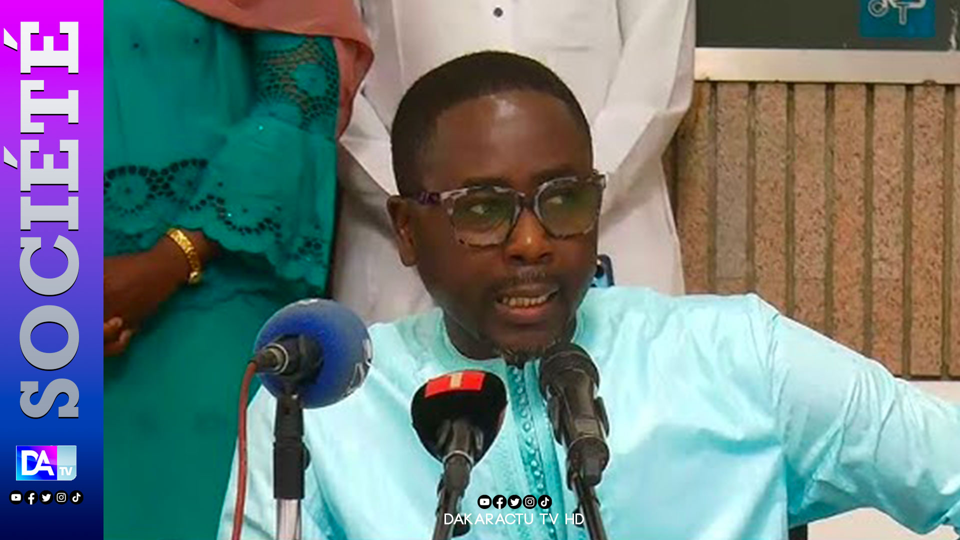 Passation de service à la Rts : Pape Alé Niang appelle les agents à la responsabilité et à la liberté pour réconcilier la boîte avec le public