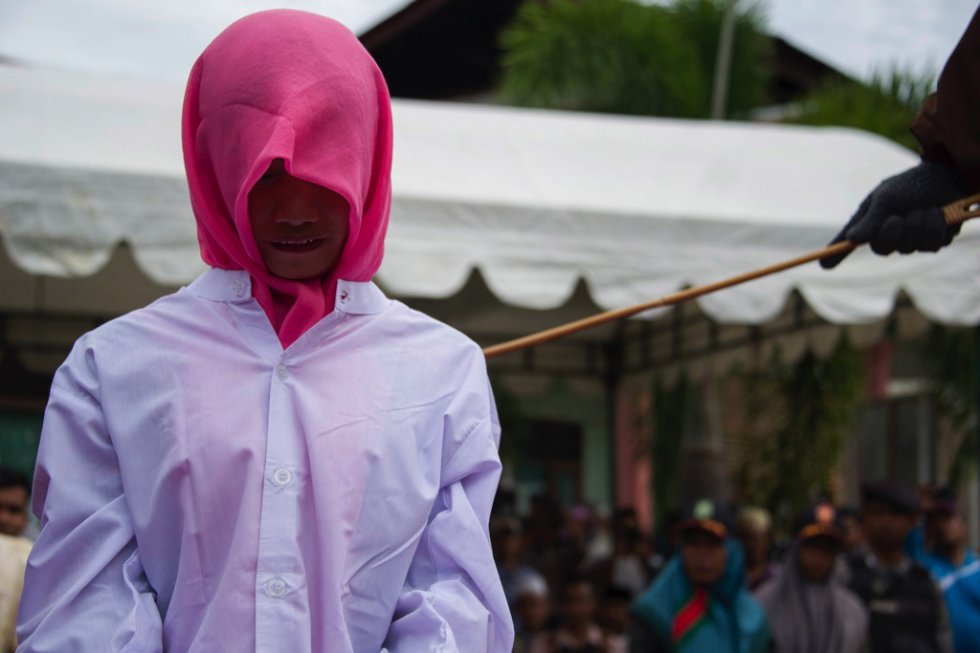 Fouettée par la police de la charia