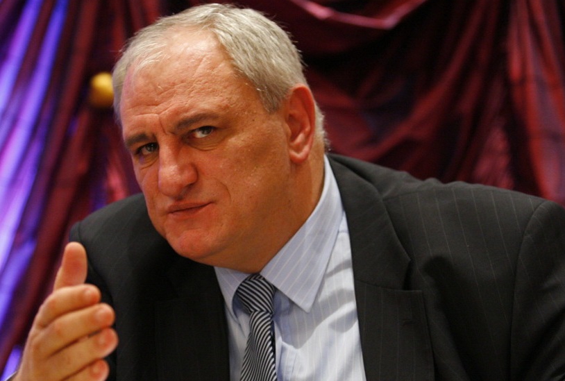 Ovidiu Tender, l'homme d'Affaires auquel le Sénégal a cédé les deux puits de pétrole Saloum Onshore et Sud Sénégal Offshore, condamné à 12 ans et 7 mois de prison en Roumanie pour fraude, corruption et blanchiment d'argent 