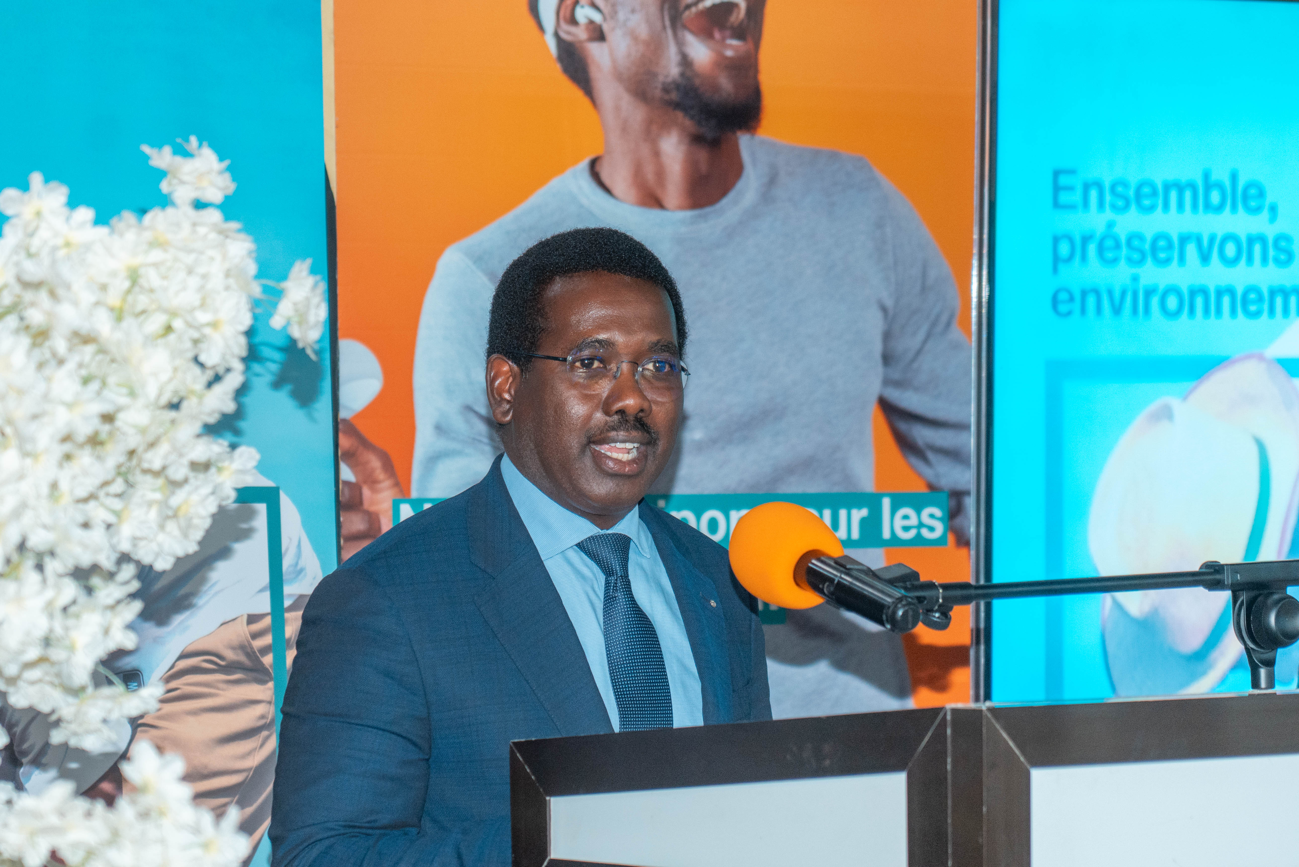 RSE - 2023/ Humanité - engagement sociétal et  empreinte sociale: La Sonatel fait son bilan