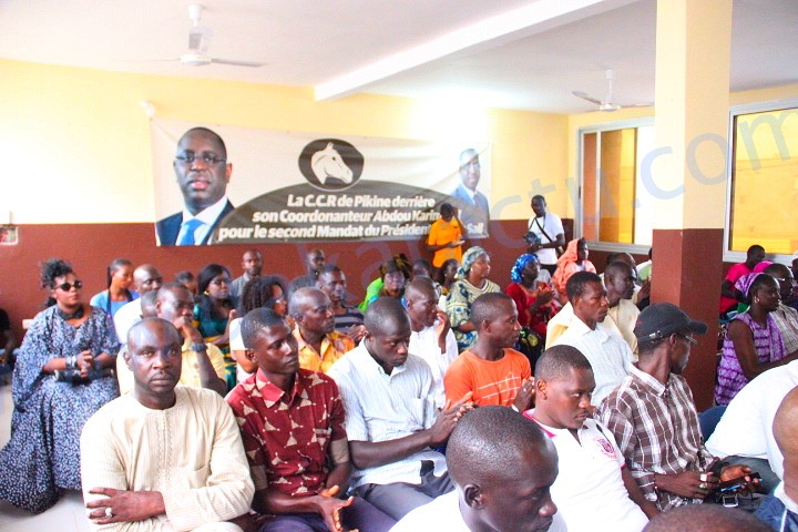 Abdou Karim Sall raille l’opposition après leur meeting raté : « Les sénégalais venaient juste pour voir leur grand-père et s’enquérir de son état de santé »