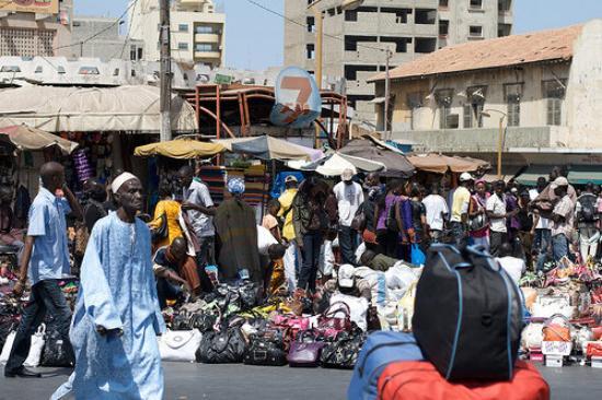 Les vacances sans répit des élèves issus des villages, à Dakar : De petits commerces pour financer la rentrée