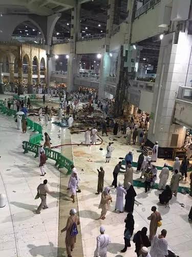 Les images de l'accident de la grue qui a fait 87 morts à la mosquée de la Mecque