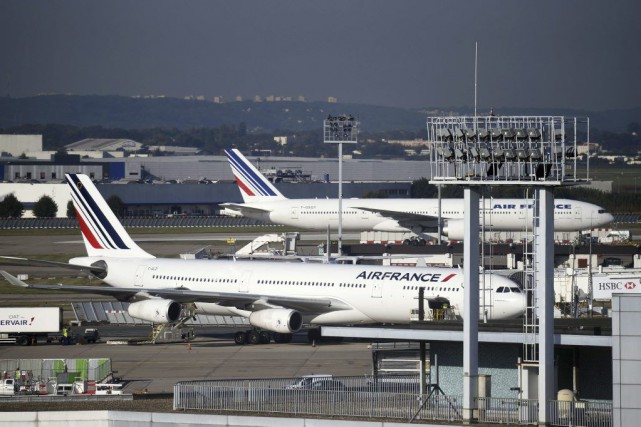 Air France : 2900 postes menacés en 2016 et 2017