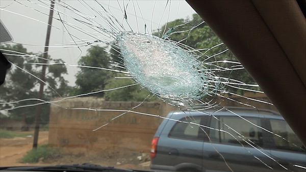 Une pierre fracasse son pare-brise sur l’autoroute à péage : Mouhamadou Lamine Massaly compte porter plainte contre la SENAC