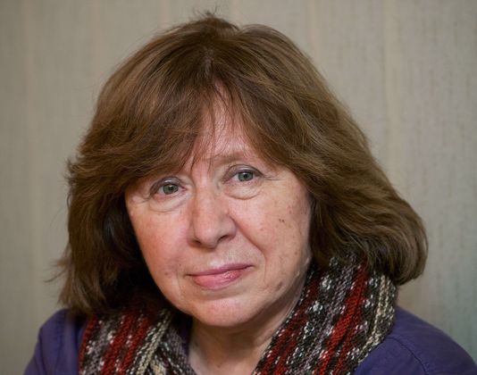 Le prix Nobel de littérature attribué à la Biélorusse Svetlana Alexievitch