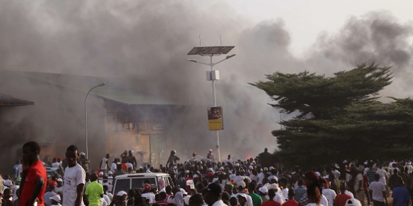 Présidentielle en Guinée : Appels au calme après les premières échauffourées