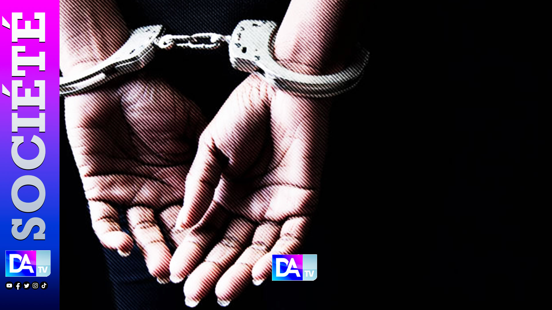 Escroquerie à la Mode : Quand deux jeunes filles volent des produits cosmétiques en toute discrétion sans laisser de trace