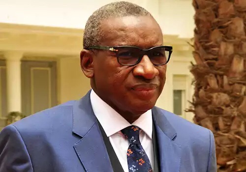 Le ministre de la Justice, Me Sidiki Kaba, décoré à l'Elysée 