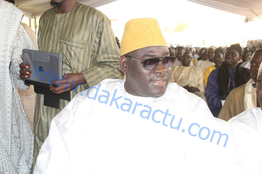 Semaine Cheikh Ahmadou Bamba : Serigne Bass Khadim Awa Ba Mbacké à la cérémonie de clôture à Massalikoul Djinane