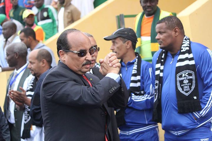 Le président mauritanien montre sa toute-puissance lors d’un match de football