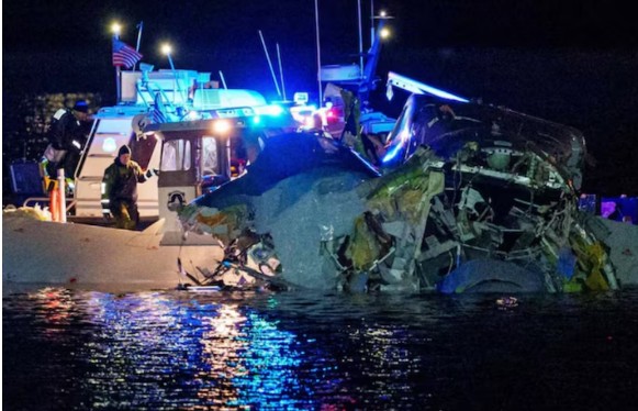 CRASH AÉRIEN À WASHINGTON: des patineurs américains et russes étaient à bord de l'avion