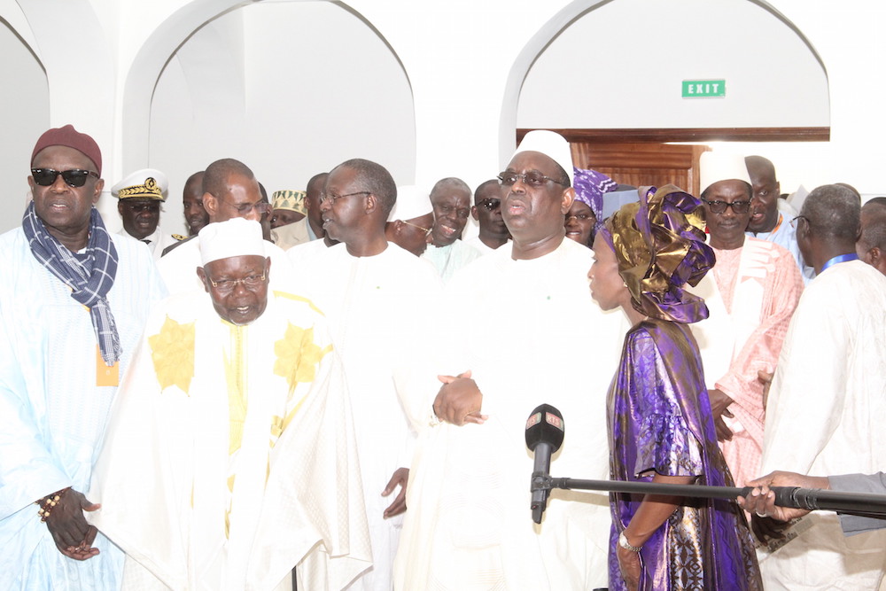 Macky Sall accueilli par des « Dieureudieuf » à Tivaouane