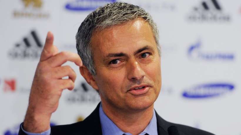 José Mourinho est prêt à diviser son salaire par deux pour aller à Manchester United