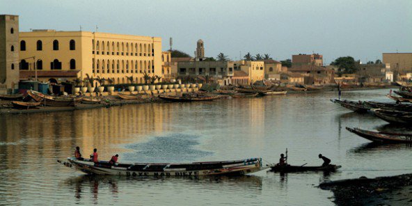 Changement climatique : au Sénégal, Saint-Louis prend l’eau (Jeune Afrique)