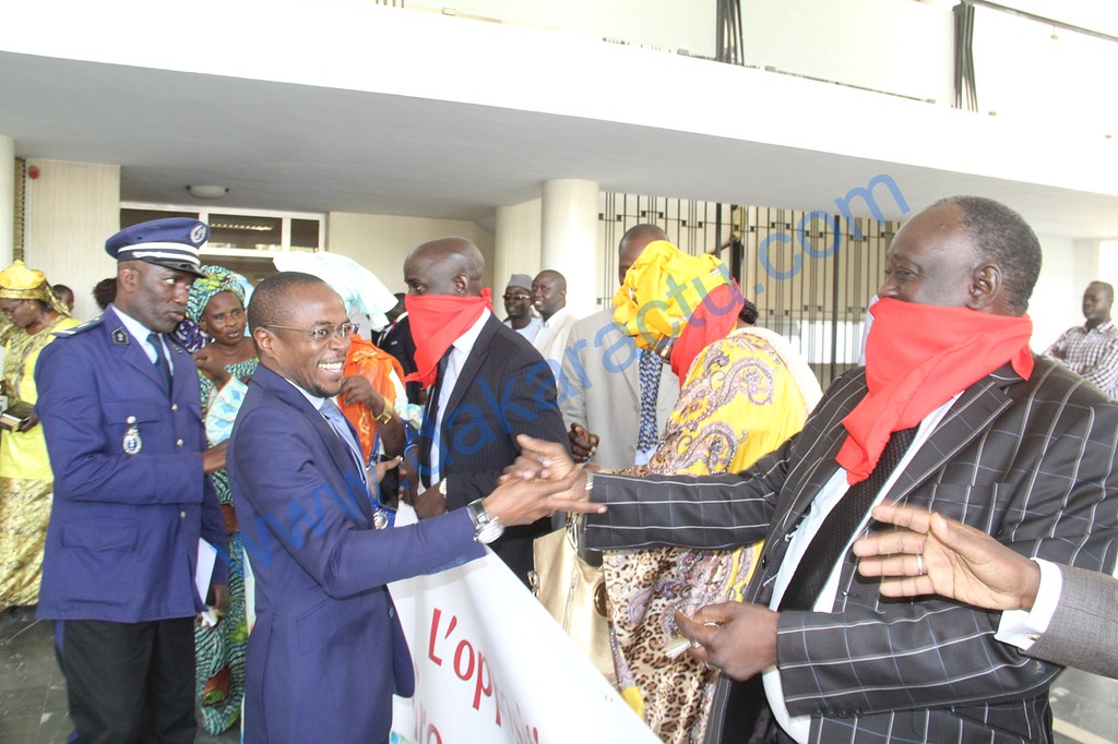 Questions d’actualité à l’Assemblée Nationale (IMAGES)