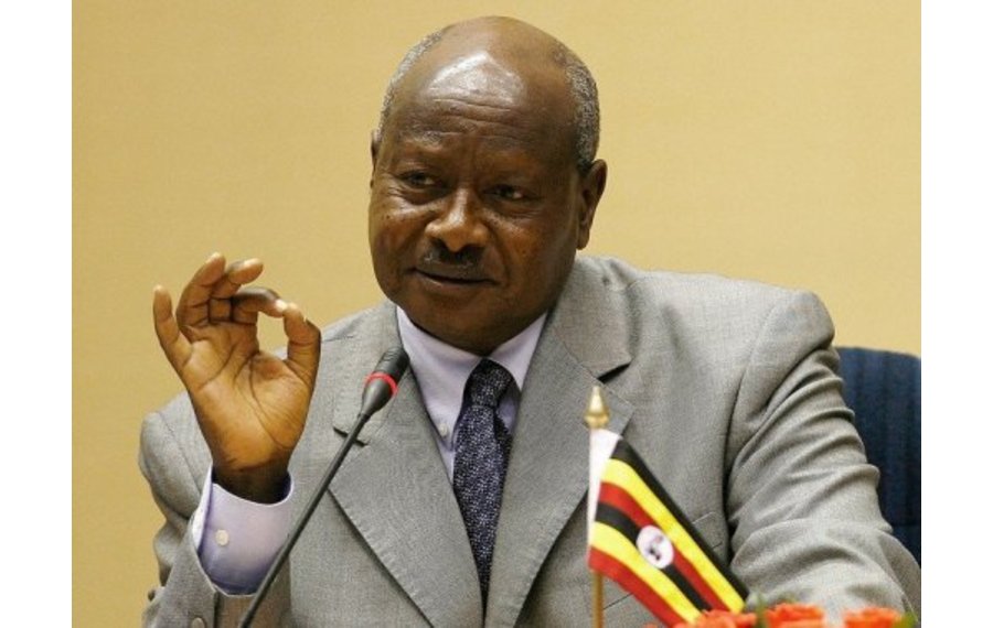 Yoweri Museveni réélu président de l'Ouganda pour un cinquième mandat