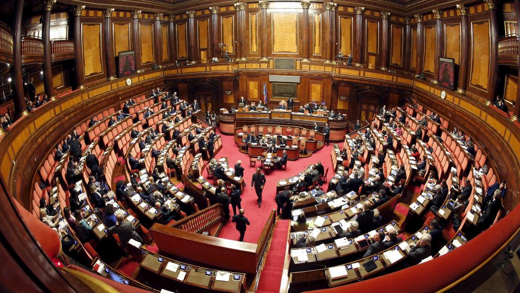ITALIE : Le Sénat vote la confiance au gouvernement pour l'union gay