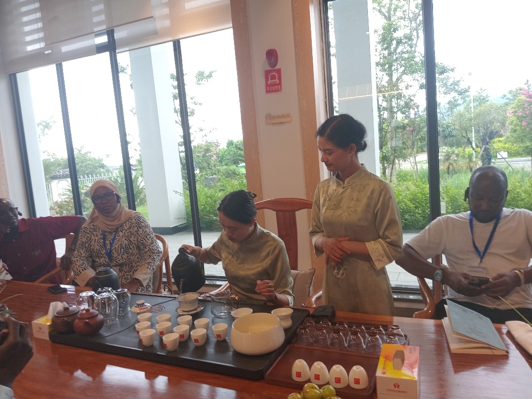 [Reportage] Thé chinois vs Ataya sénégalais : quand le thé transcende les frontières