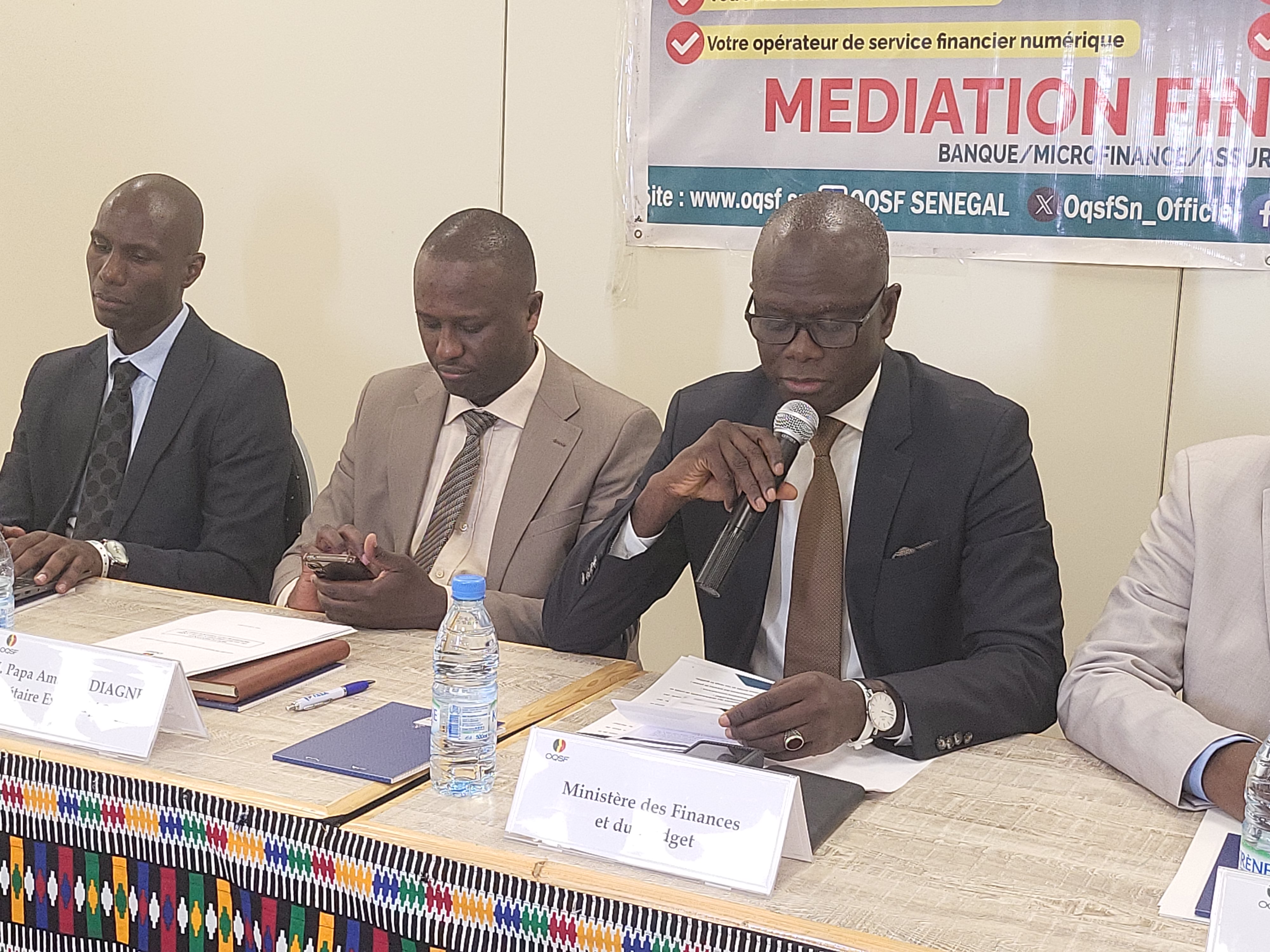 Nouvelle loi bancaire, taux d’intérêt, mobilité: l’OQSF et le ministère des Finances face aux défis des usagers