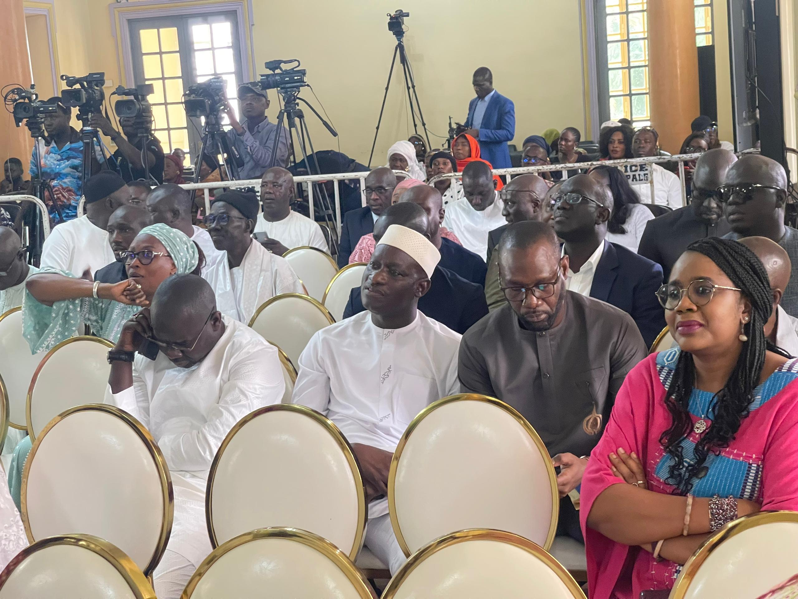 Vote décisif à la mairie de Dakar : forte mobilisation autour de la succession du maire