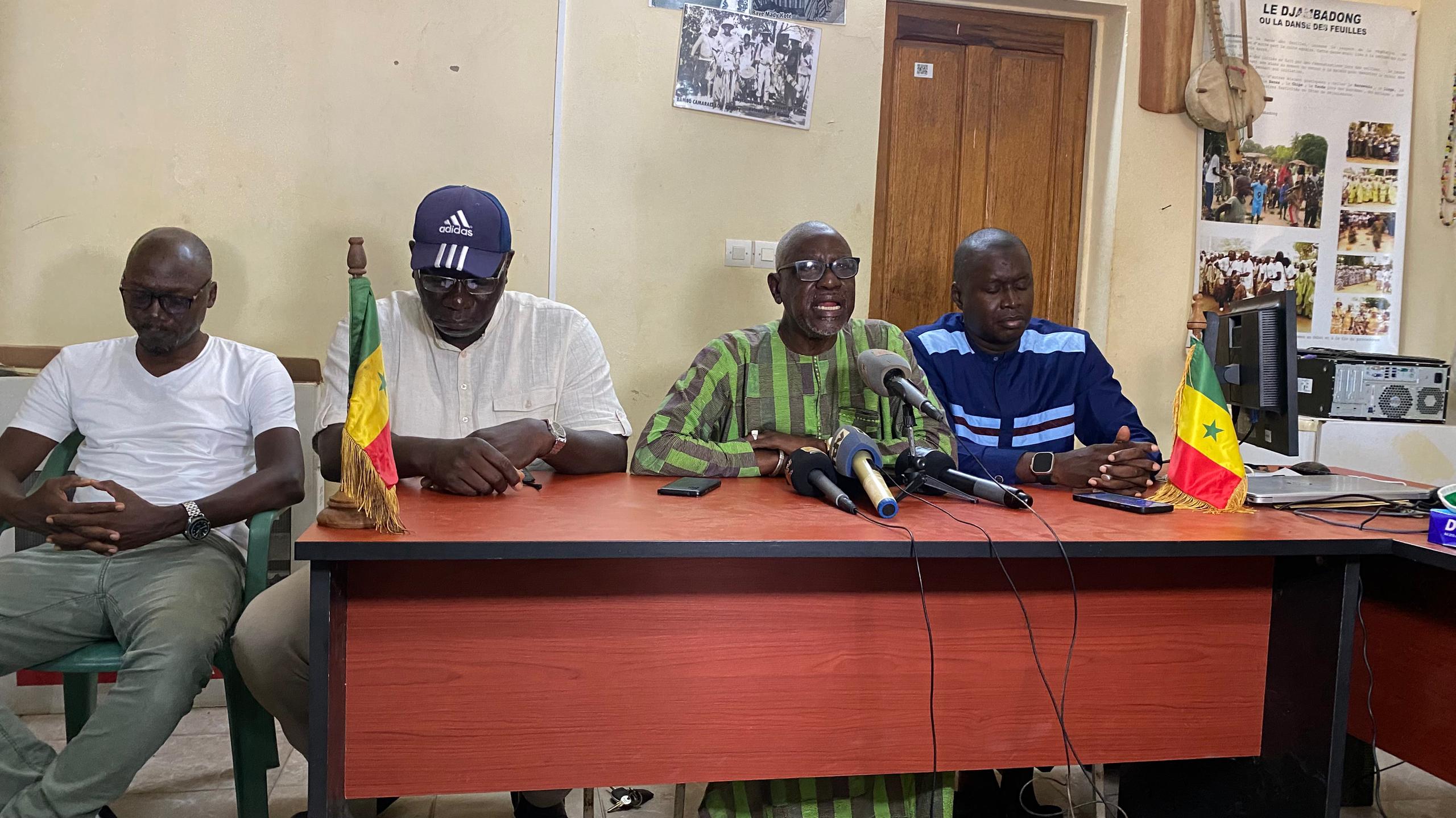 Septembre Mandingue : Le préfet de Mbour retire l’autorisation au Dingol et au Doumassou /La collectivité mandingue et le Dioudiou Cissé Kounda obtiennent gain de cause !