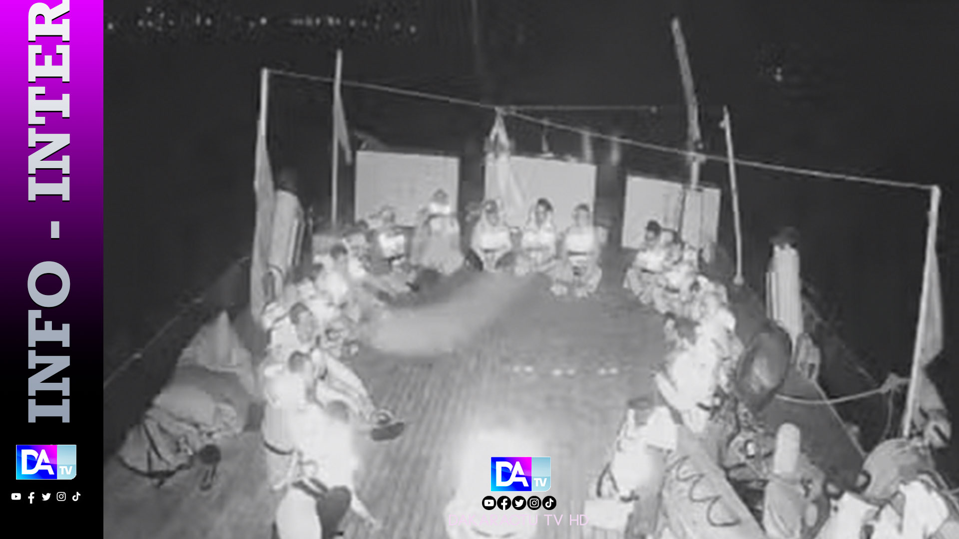 Les militants de la flottille pour Gaza disent être "encerclés par des navires de guerre israéliens"